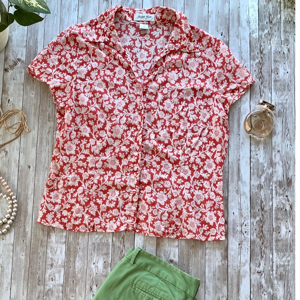 Judith Hart floral cap sleeve button down shirt